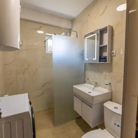 Апартаменты Urban Escape In Debar Maalo